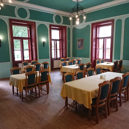 Korona Szallo * Sárvár